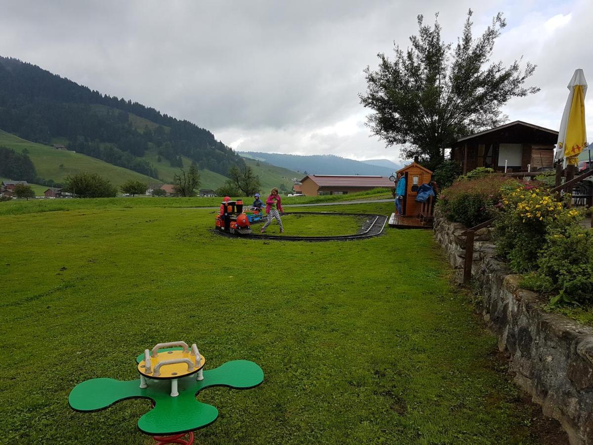 Beaver Creek Ranch Rothenthurm Dış mekan fotoğraf